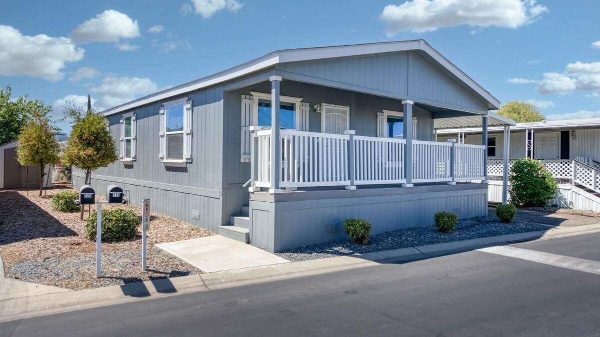 The mobile off at 336 E. Alluvial Ave #119 in northeast Fresno is for sale with an asking price of $164,999. The mobile off at 336 E. Alluvial Ave #119 in northeast Fresno is for sale with an asking price of $164,999.